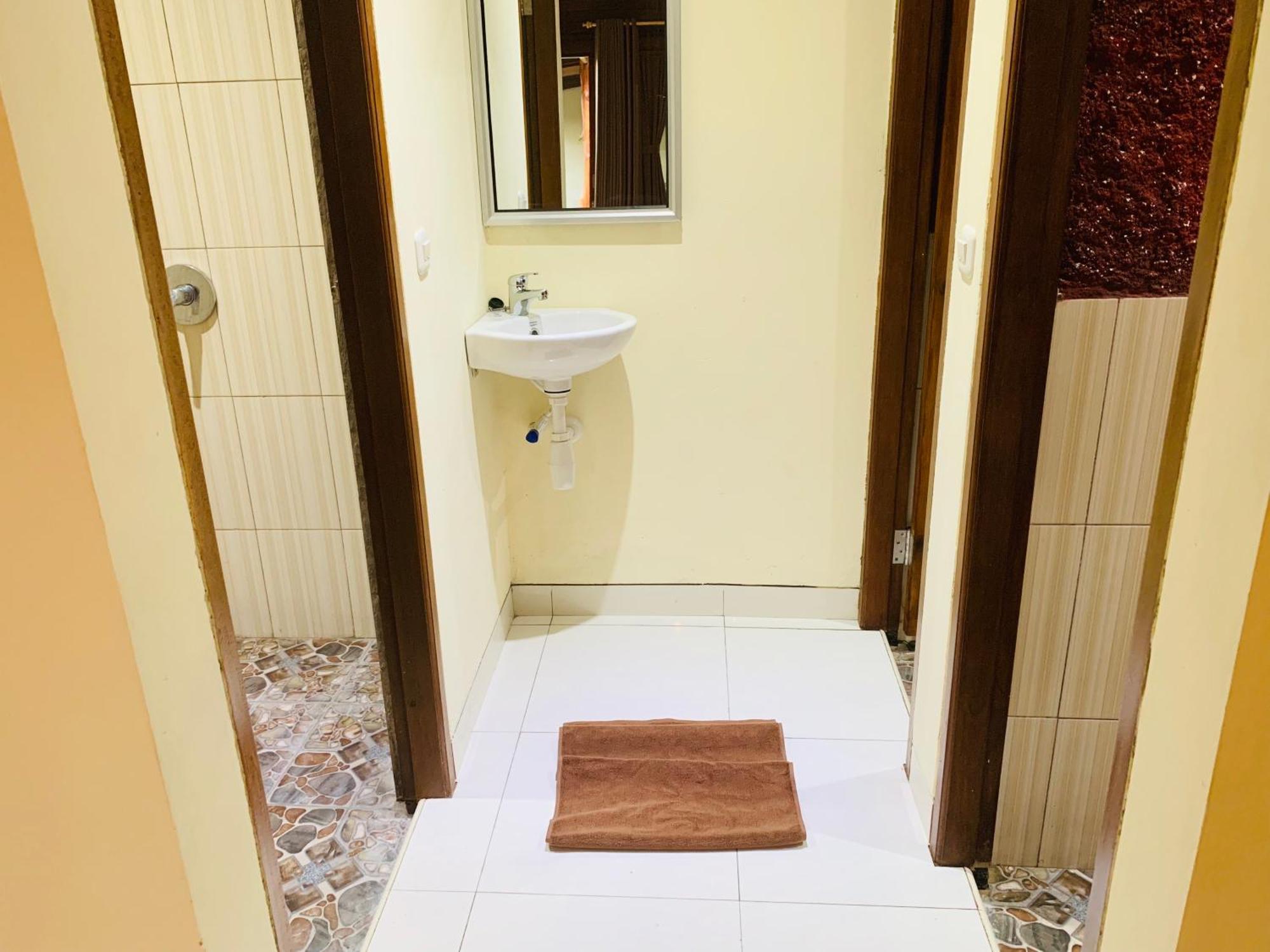 Nusa Garden Homestay Нуса Лембонган Стая снимка