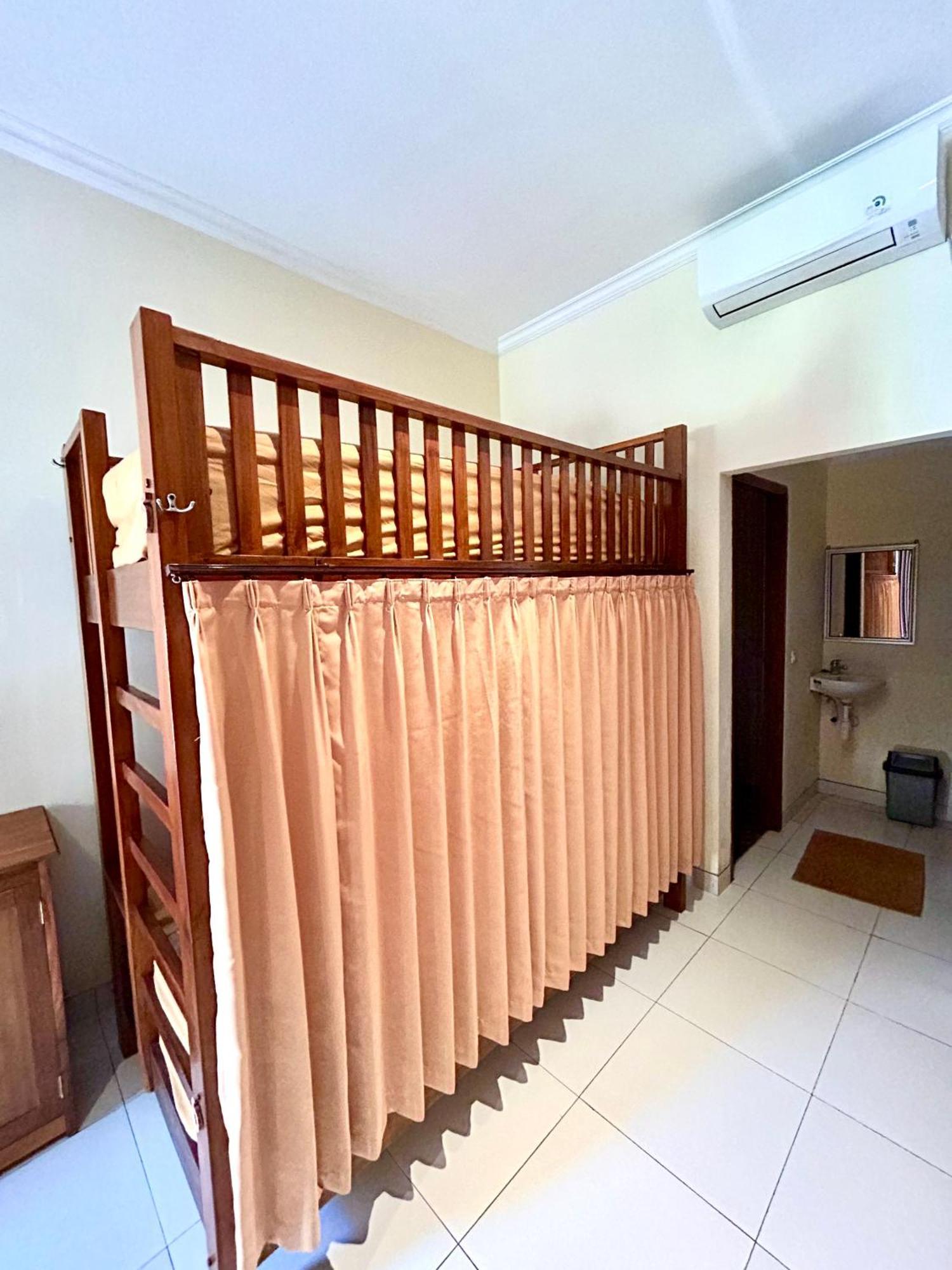 Nusa Garden Homestay Нуса Лембонган Екстериор снимка