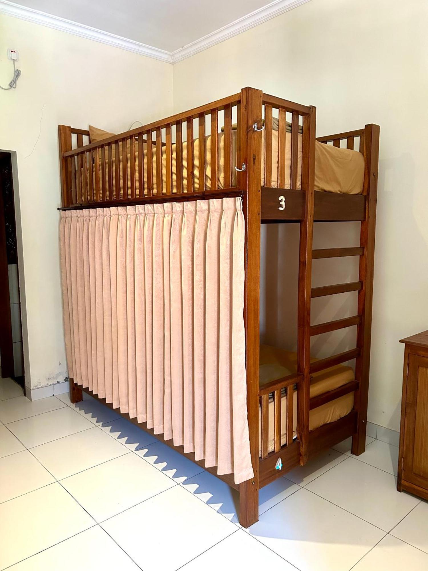 Nusa Garden Homestay Нуса Лембонган Екстериор снимка