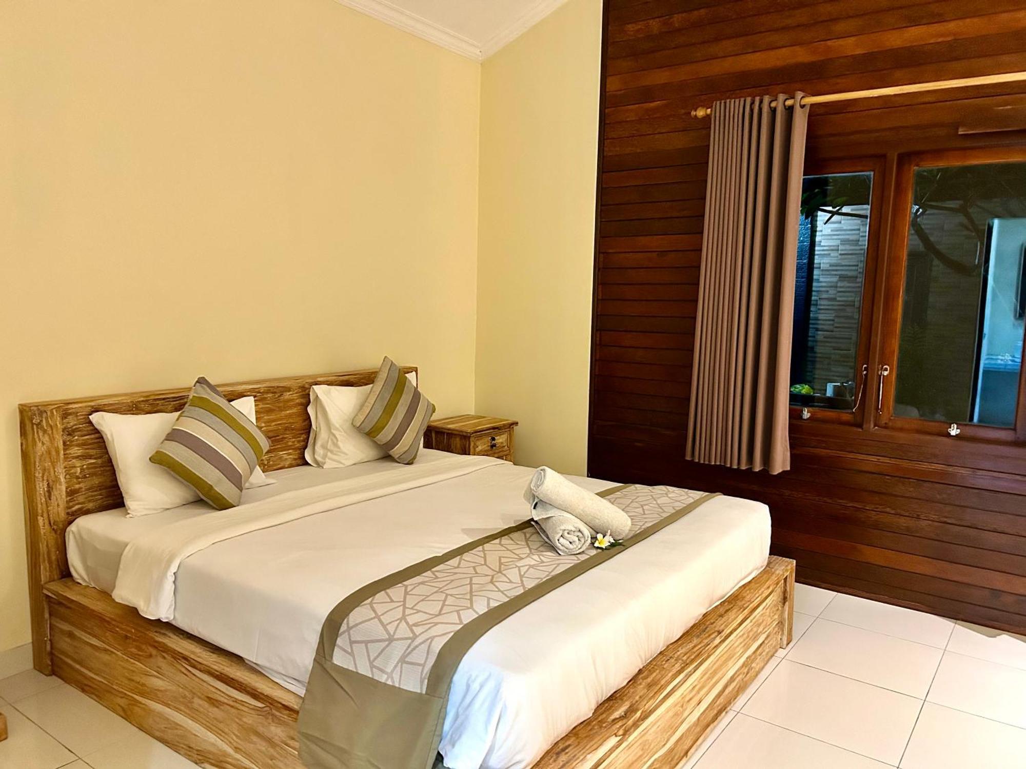 Nusa Garden Homestay Нуса Лембонган Екстериор снимка