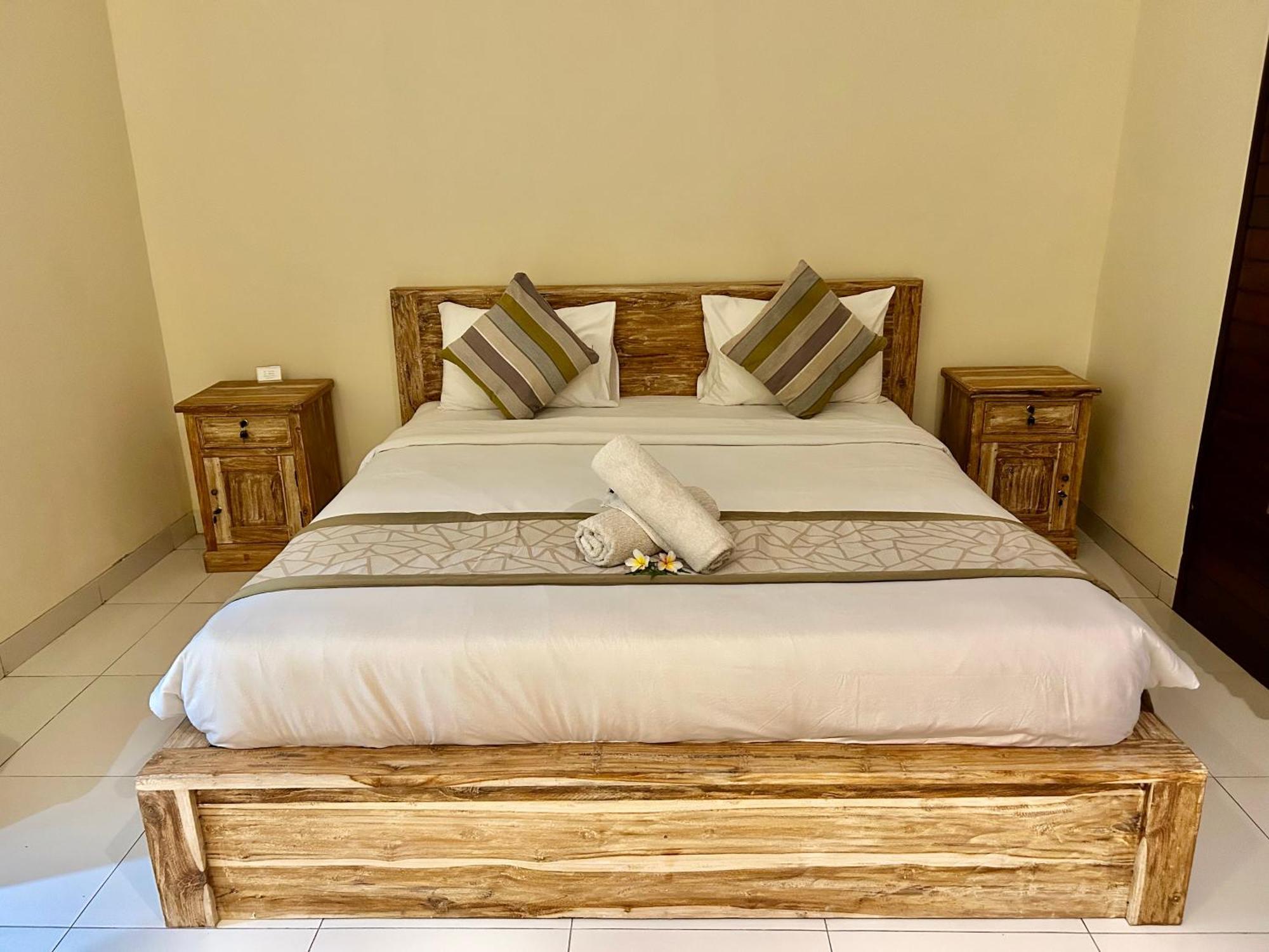 Nusa Garden Homestay Нуса Лембонган Екстериор снимка